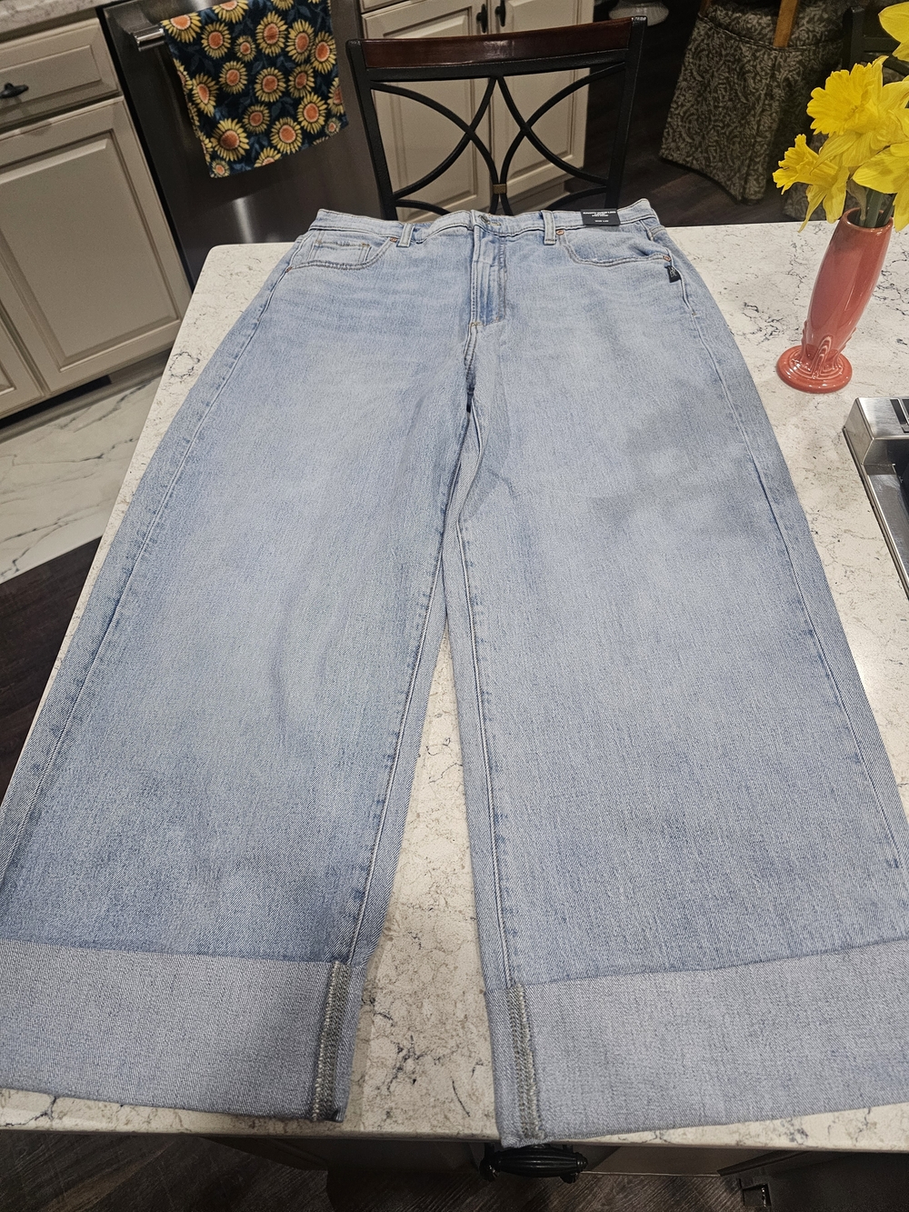 Silver Light Wash Wide Leg Women’s Jeans - Casual Everyday Style